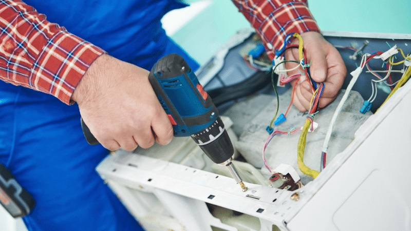 Saruhanlı Lambert Lambert çamaşır makinesi kart tamiri – Su almama arızası orijinal parça ile giderildi. - Teknik servis örneği